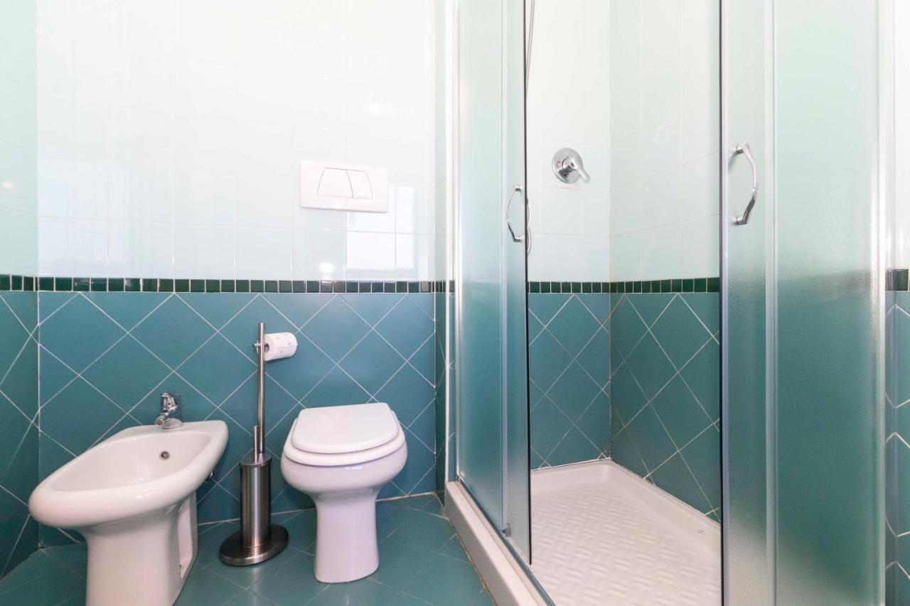 Apartamento Cozy&Spacious Apt 2 Min Walk From The Tram Stop! Turín Exterior foto